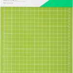 2010627 - Cricut Joy XTRA Standard Grip Machine Mat 21.6x30.5cm; 1 reusable machine mat 8.5 in x 12 in (21.6 cm x 30.5 cm); medium-weight materials like cardstock, most iron-on (HTV) & vinyl