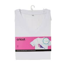 CC-INF-INK-M.SHIRT-M 2007902 - Cricut Infusible Ink Men's White T-Shirt (M); Customise this blank with original artwork for standout DIY projects; Compatible with Infusible Ink™ Transfer Sheets, Pens & Markers for peel-proof, flake-proof, wash-proof transfers; For best results, use Cricut EasyPress® or heat press that reaches 205°C (400°F) - Image 1