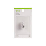 2007455 - Cricut Maker Wavy Blade Tip; Wavy Blade, 2.0 mm L / 0.8 mm H Quickly create a fun wavy edge on a variety of popular materials; For Cricut Maker® machines only; Requires QuickSwap™ Housing (sold separately); For more info, visit help.cricut.com/wavyblade